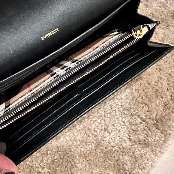 Burberry Check and Leather Wallet with Removable Strap - Picture 6 of 8